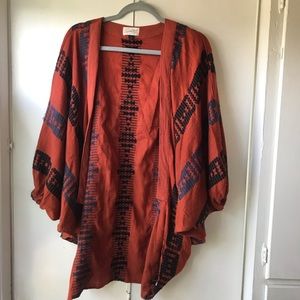 Universal thread kimono